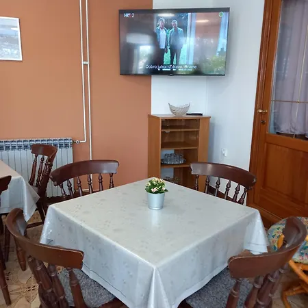 Apartmán Sobe Ruza