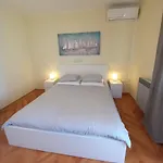 아파트 Sobe Ruza Banjol