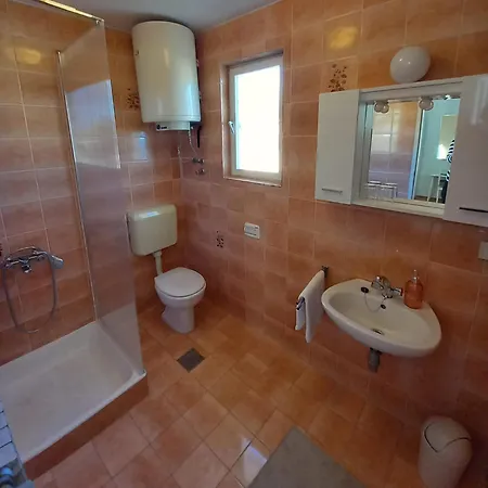 Apartment Sobe Ruza *