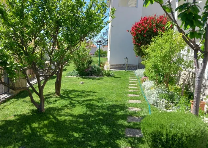 Sobe Ruza Apartman Banjol