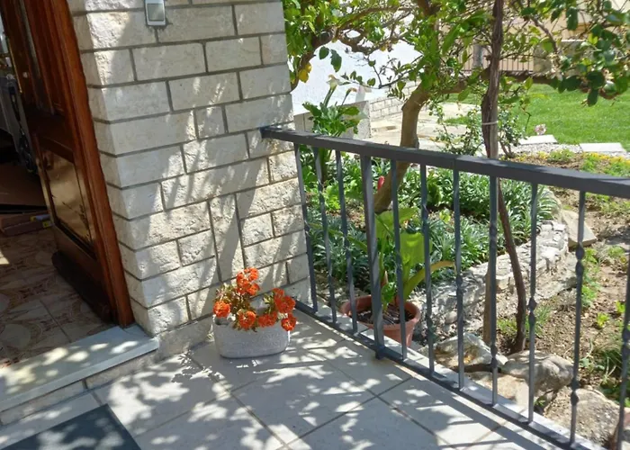 Sobe Ruza Apartman *